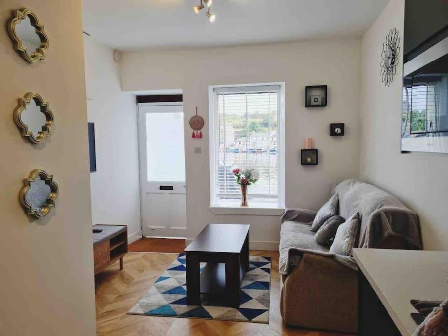 Penlea ~ 1 Bedroom Flat With Harbour View Tarbert  Eksteriør bilde
